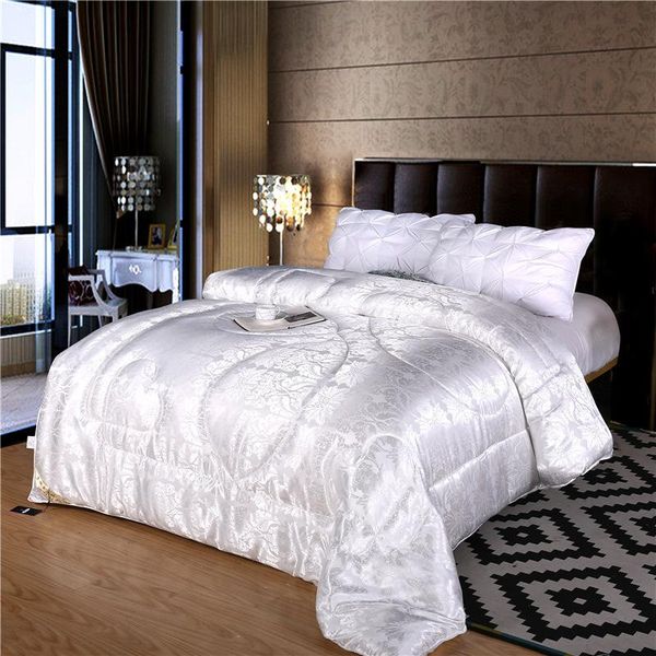 luxury mulberry silk quilt warm quilts for king queen double bed 4 seasons white throw blanket quilt for winter/autumn/summer
luxury mulberry silk quilt warm quilts for king queen double bed 4 seasons white throw blanket quilt for winter/autumn/summer