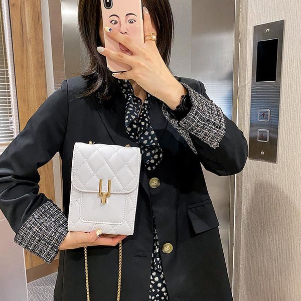 2021 new arrivals women's shoulder bag pu leather female cute chain design versatile women casual flap bags
2021 new arrivals women's shoulder bag pu leather female cute chain design versatile women casual flap bags