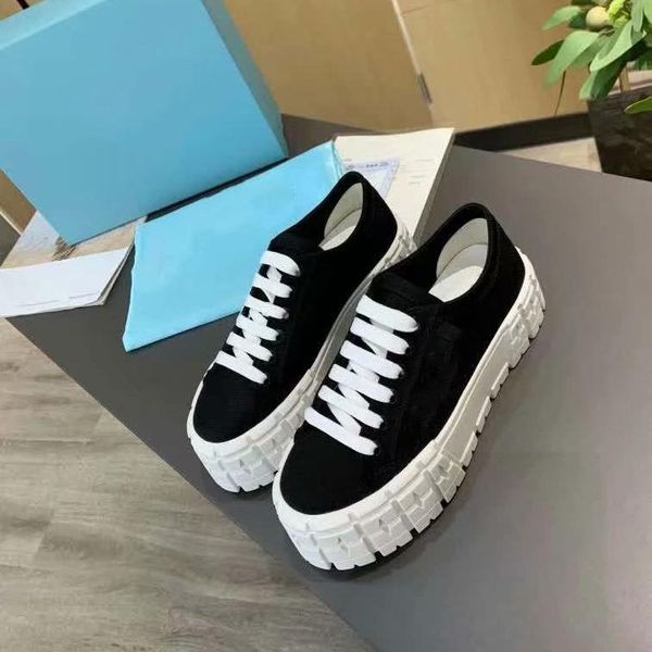 2021 new wheel cassetta casual shoes canvas upper black all match thick soled sneakers men women flat lace up trainers rubber bottom shoes
2021 new wheel cassetta casual shoes canvas upper black all match thick soled sneakers men women flat lace up trainers rubber bottom shoes
