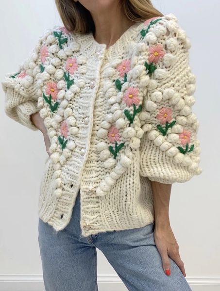 2021 retro 3d flower hand crochet ball cardigan sweater vintage woman o neck long sleeve knit loose knitwear cardigan jumper, White;black
2021 retro 3d flower hand crochet ball cardigan sweater vintage woman o neck long sleeve knit loose knitwear cardigan jumper, White;black