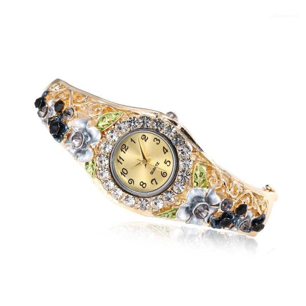 watch women watches relogio feminino fashion woman round full diamond bracelet analog quartz movement wrist femme wristwatches, Slivery;brown
watch women watches relogio feminino fashion woman round full diamond bracelet analog quartz movement wrist femme wristwatches, Slivery;brown