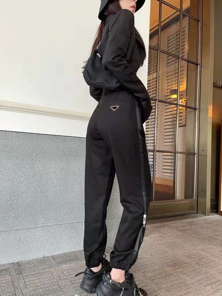 women pants capris with belt letters bottoms for lady slim full length track pant budge back pocket fit spring autumn fashion trouse size, Black;white
women pants capris with belt letters bottoms for lady slim full length track pant budge back pocket fit spring autumn fashion trouse size, Black;white
