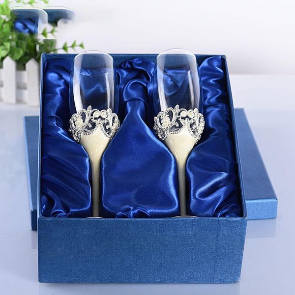 2pcs gift box enamel wine glass goblet glass crystal set high-end wine champagne
2pcs gift box enamel wine glass goblet glass crystal set high-end wine champagne