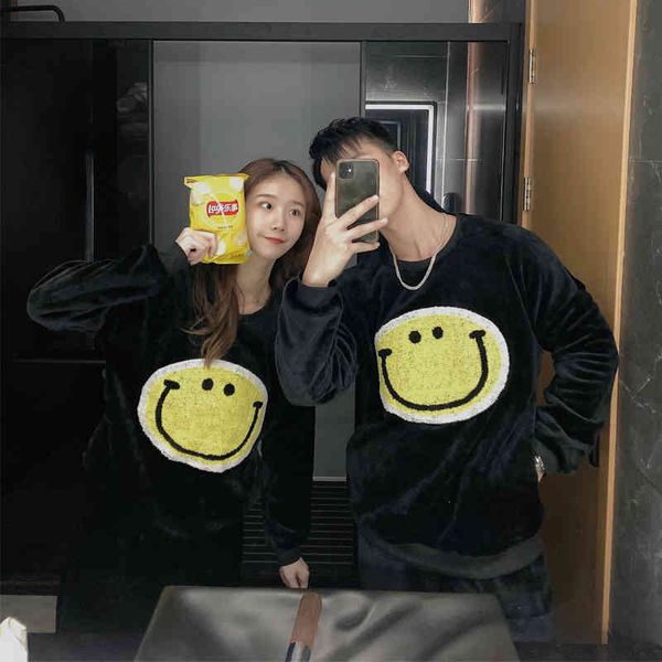 lovely smile pajamas women men black round neck cartoon couple sleep and pants flannel winter casual homewear sleepwear set, Black;brown
lovely smile pajamas women men black round neck cartoon couple sleep and pants flannel winter casual homewear sleepwear set, Black;brown