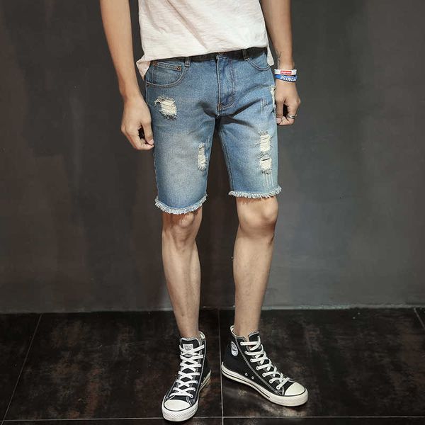 2021 summer new cave right pipe youth cowboy shorts knee lengh jeans men 806, Blue
2021 summer new cave right pipe youth cowboy shorts knee lengh jeans men 806, Blue