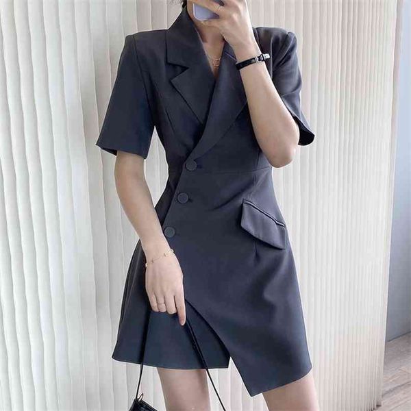 lapel collar short blazer dress female skew buttons irregular black summer temperament slim suit women 210601, Black;gray
lapel collar short blazer dress female skew buttons irregular black summer temperament slim suit women 210601, Black;gray