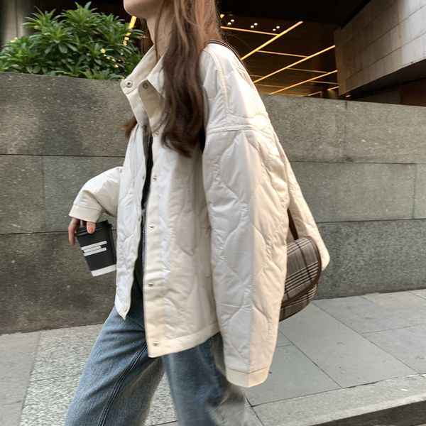 2021 new style embroidered letters coat and jackets women basic autumn winter simple cotton outerwear short coats vintage 26g8, Black
2021 new style embroidered letters coat and jackets women basic autumn winter simple cotton outerwear short coats vintage 26g8, Black