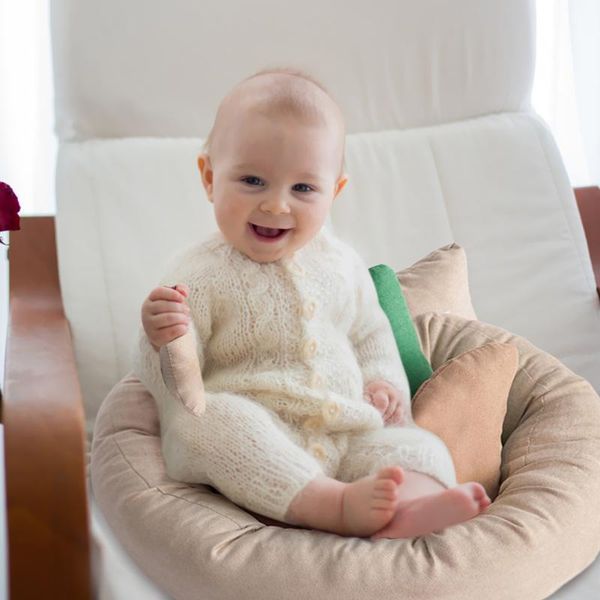 6pcs/set newborn pgraphy donut ring pillow lightness and portability no space occupy baby p shooting posing props
6pcs/set newborn pgraphy donut ring pillow lightness and portability no space occupy baby p shooting posing props