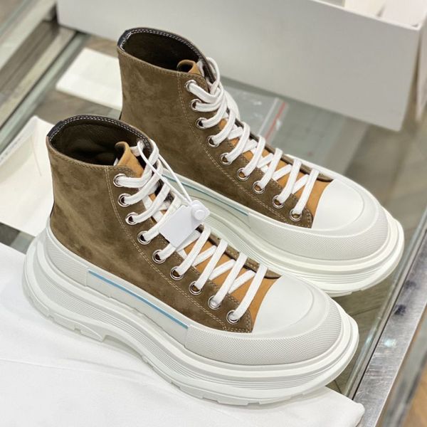 designer tread slick lace-up shoes luxury women spring shoes high-cowhide sneaker fashionable outdoor couples leisure shoe, Black
designer tread slick lace-up shoes luxury women spring shoes high-cowhide sneaker fashionable outdoor couples leisure shoe, Black