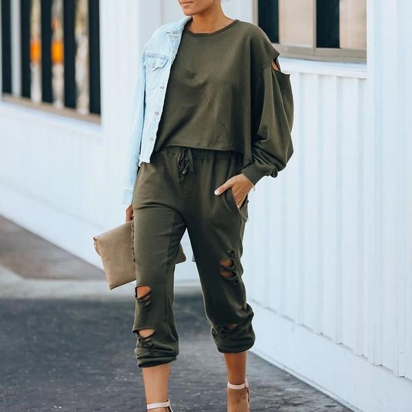 women solid color tracksuit ripped two piece set long sleeve round neck long pants women streetwear, White;black
women solid color tracksuit ripped two piece set long sleeve round neck long pants women streetwear, White;black