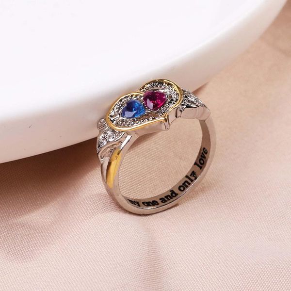 wedding rings women red rose ring fashion flower heart cupid's arrow 6-10 size gold inlaid rhinestones female engagement jewelry gift, Slivery;golden
wedding rings women red rose ring fashion flower heart cupid's arrow 6-10 size gold inlaid rhinestones female engagement jewelry gift, Slivery;golden