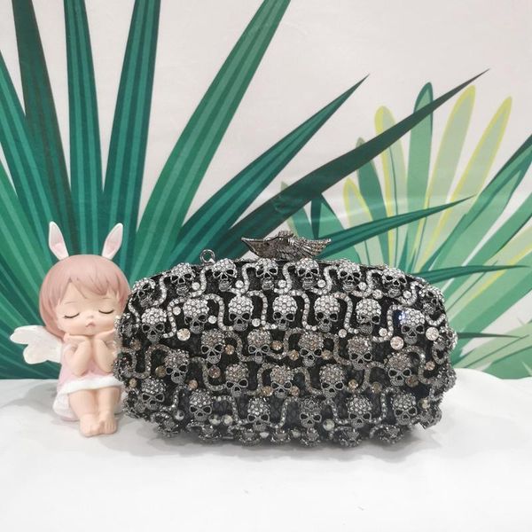 evening bags black gradient color diamond skull clutch women bag ladies crystal handbag and purse wedding gala dinner clutches wallet
evening bags black gradient color diamond skull clutch women bag ladies crystal handbag and purse wedding gala dinner clutches wallet