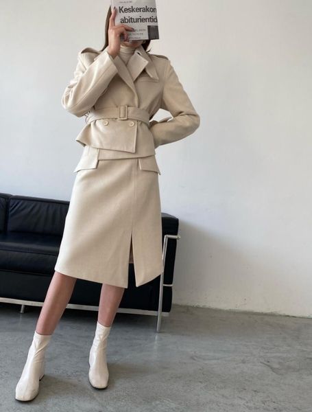 two piece dress qiu dong han edition of the suits female high-end elegant temperament commuter suit cloth coat bust skirt waist, White
two piece dress qiu dong han edition of the suits female high-end elegant temperament commuter suit cloth coat bust skirt waist, White