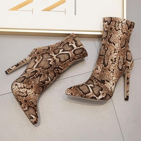 dress shoes women mid tube snake super high heels, Black
dress shoes women mid tube snake super high heels, Black