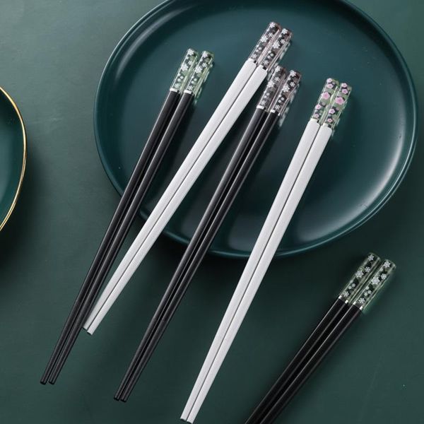chopsticks 1pair japanese black white sushi fast noodles chop sticks korean tableware kitchen bar supplies chinese cutlery
chopsticks 1pair japanese black white sushi fast noodles chop sticks korean tableware kitchen bar supplies chinese cutlery