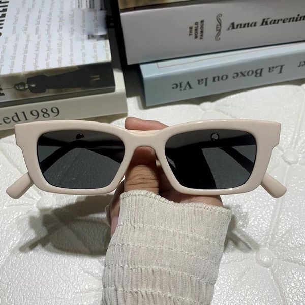 sunglasses 2021 classic retro square women brand vintage travel small rectangle sun glasses for female luxury shades, White;black
sunglasses 2021 classic retro square women brand vintage travel small rectangle sun glasses for female luxury shades, White;black