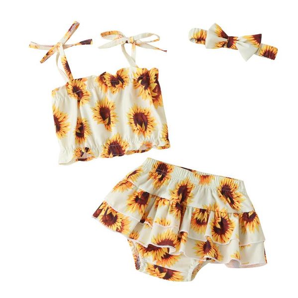 baby girls three-piece clothes set floral printed pattern suspender + culottes + headdress dark blue/ tangerine/ beige, White
baby girls three-piece clothes set floral printed pattern suspender + culottes + headdress dark blue/ tangerine/ beige, White