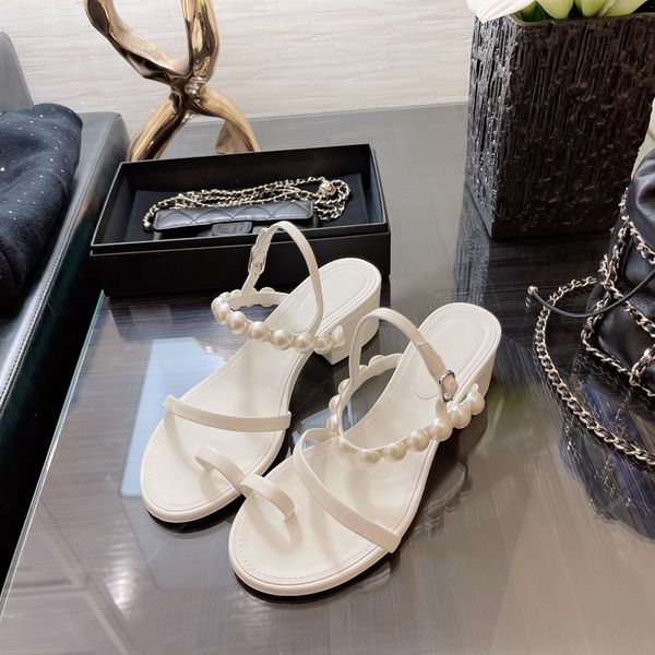 summer new style small fragrance sandals word with pearl women's shoes c home heel flat vacation and slippers fairy 35-40, Black
summer new style small fragrance sandals word with pearl women's shoes c home heel flat vacation and slippers fairy 35-40, Black