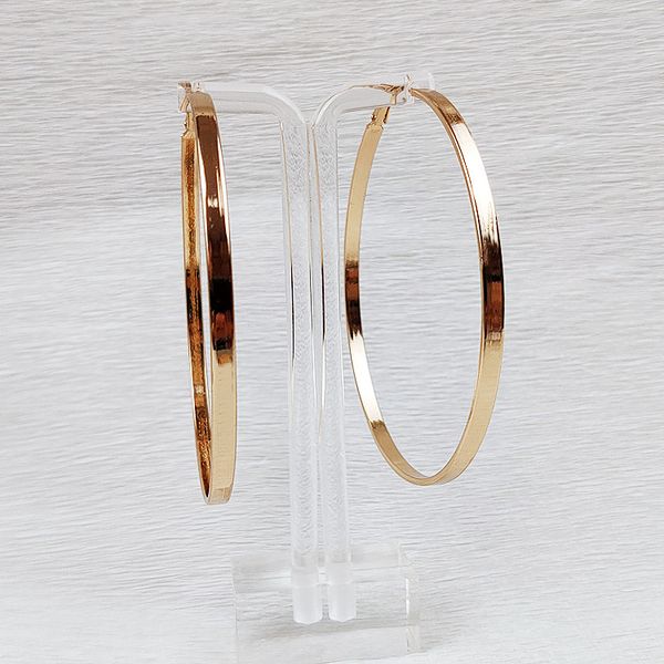 new hoop earrings round flat shape charming retro popular exaggerated trendy big huge large gift woman vogue oversize girl show rock shiny p, Golden;silver
new hoop earrings round flat shape charming retro popular exaggerated trendy big huge large gift woman vogue oversize girl show rock shiny p, Golden;silver