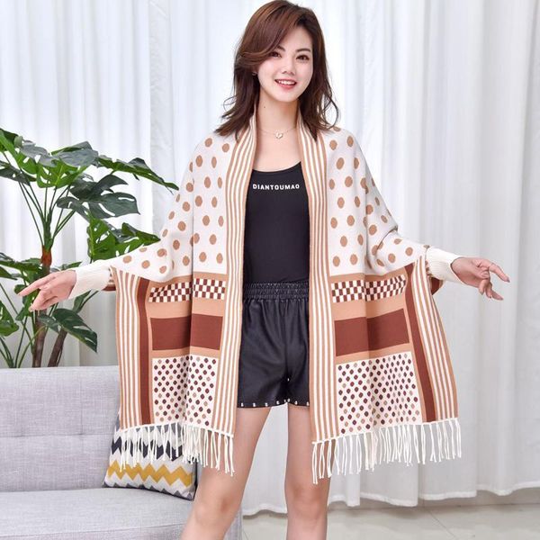 scarves capes coat winter ponchos for women chinese style jacquard knitted tassel open stitch wool female scarf coats, Blue;gray
scarves capes coat winter ponchos for women chinese style jacquard knitted tassel open stitch wool female scarf coats, Blue;gray