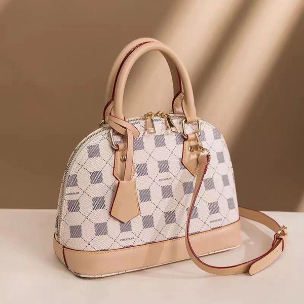 evening bags luxury designer bag classic fashion plaod shell shoulder messenger women handbags crossbody female
evening bags luxury designer bag classic fashion plaod shell shoulder messenger women handbags crossbody female