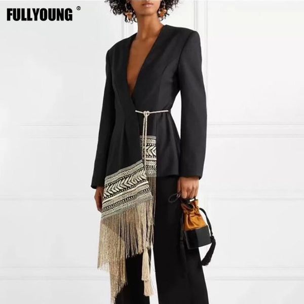 fullyoung spring ladies embroidered jacquard suit coat heavy industry irregular fringed hem single breasted suit jacket, White;black
fullyoung spring ladies embroidered jacquard suit coat heavy industry irregular fringed hem single breasted suit jacket, White;black