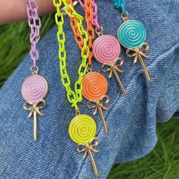 pendant necklaces 5pcs, enamel lollipop friends drop necklace chain women jewelry girls gift, Silver
pendant necklaces 5pcs, enamel lollipop friends drop necklace chain women jewelry girls gift, Silver