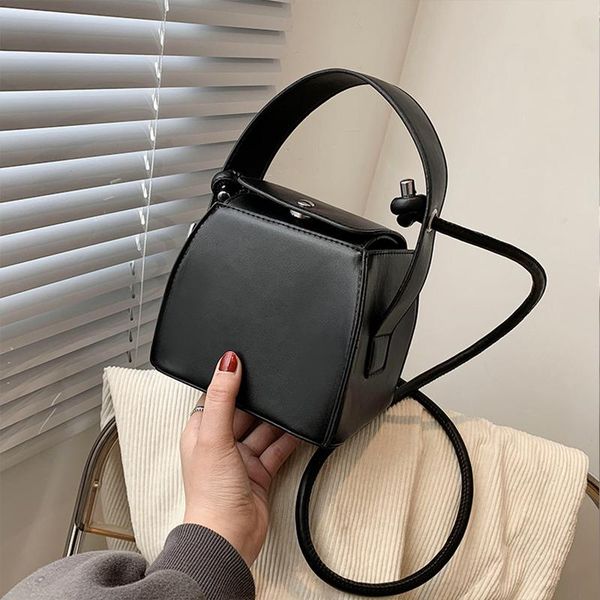 evening bags 2021 fashion small crossbody for women mini pu handbags girl shoulder messenger ladies phone purse
evening bags 2021 fashion small crossbody for women mini pu handbags girl shoulder messenger ladies phone purse