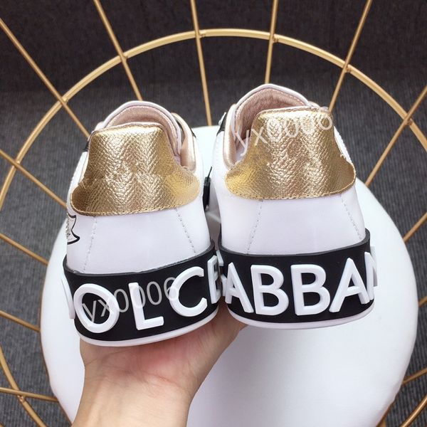 2021 fashion paris triple s casual shoes men women 35-45 transparent soles crystal green retro old daddy low-thick bottom hc190702, Red;white
2021 fashion paris triple s casual shoes men women 35-45 transparent soles crystal green retro old daddy low-thick bottom hc190702, Red;white