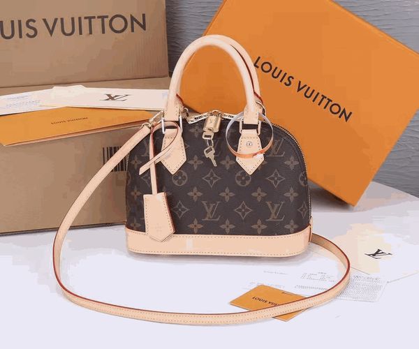gg's louis's vutton's designers alma bb bag shell bag luxurys women patent leather flower shoulder bags with lock handbags, Red;black
gg's louis's vutton's designers alma bb bag shell bag luxurys women patent leather flower shoulder bags with lock handbags, Red;black