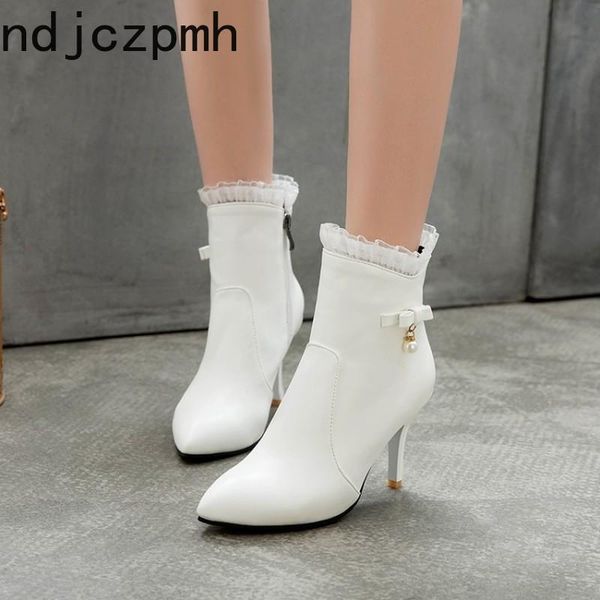boots women's autumn and winter pointed zipper butterfly knot fine heel high short tube shoes plus size 32-48, Black
boots women's autumn and winter pointed zipper butterfly knot fine heel high short tube shoes plus size 32-48, Black