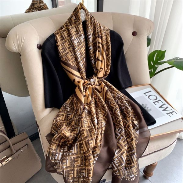 spring and summer letter printing new silk women' fashion elegant shawl versatile temperament scarf, Blue;gray
spring and summer letter printing new silk women' fashion elegant shawl versatile temperament scarf, Blue;gray