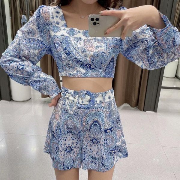 women's tracksuits dailou summer two pieces set women chic fashion cashew print blouse shirts and high wasit with belt shorts 2 sets, Gray
women's tracksuits dailou summer two pieces set women chic fashion cashew print blouse shirts and high wasit with belt shorts 2 sets, Gray