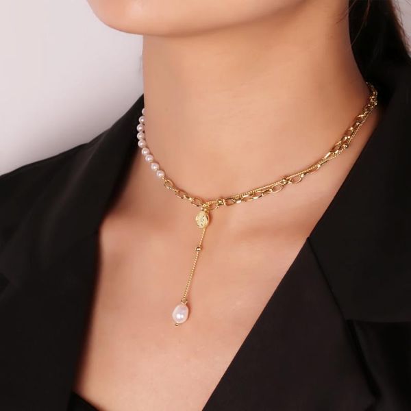 pendant necklaces metal stitching portrait necklace female fashion temperament wild short clavicle chain simple, Silver
pendant necklaces metal stitching portrait necklace female fashion temperament wild short clavicle chain simple, Silver