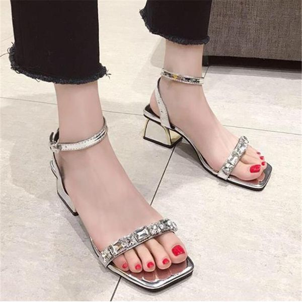 dress shoes fashion personality european sandals ladies with thick students 2021 korean rhinestones roman word buckle high heels, Black
dress shoes fashion personality european sandals ladies with thick students 2021 korean rhinestones roman word buckle high heels, Black