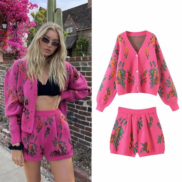 women's tracksuits 2021 style lantern sleeve cardigan versatile v-neck temperament sweater coat shorts set lazy two piece, Gray
women's tracksuits 2021 style lantern sleeve cardigan versatile v-neck temperament sweater coat shorts set lazy two piece, Gray