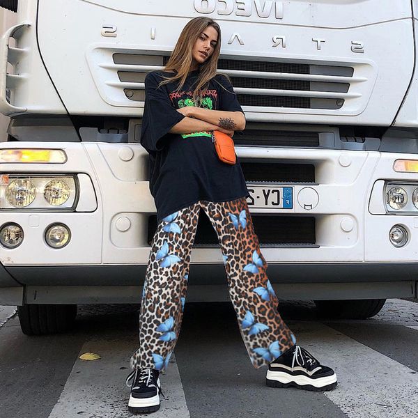 2021 new leopold print of women with high waist plaid in a straight line loose sweat pants fashion pantalon femme sweatpants 1geg, Black;white
2021 new leopold print of women with high waist plaid in a straight line loose sweat pants fashion pantalon femme sweatpants 1geg, Black;white