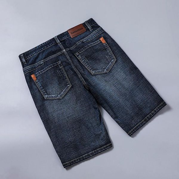 men short jeans new male solid color 2021 summer cotton denim shorts casual knee length light blue jeans shorts plus size 28-40
men short jeans new male solid color 2021 summer cotton denim shorts casual knee length light blue jeans shorts plus size 28-40