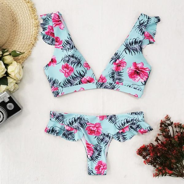 2021 new ruffle bikini mini high cut women swimwear bikini set brazilian swimsuit sky blue female bathing suit beachwear, White;black
2021 new ruffle bikini mini high cut women swimwear bikini set brazilian swimsuit sky blue female bathing suit beachwear, White;black