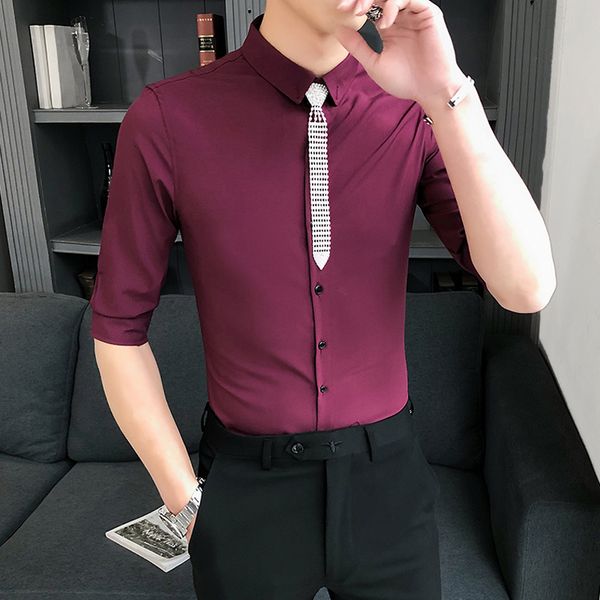 5xl-m plus size 2021 summer half sleeve shirts of the new simple formal mark men wear thin men's shirt casual fit blouse three colors h, White;black
5xl-m plus size 2021 summer half sleeve shirts of the new simple formal mark men wear thin men's shirt casual fit blouse three colors h, White;black