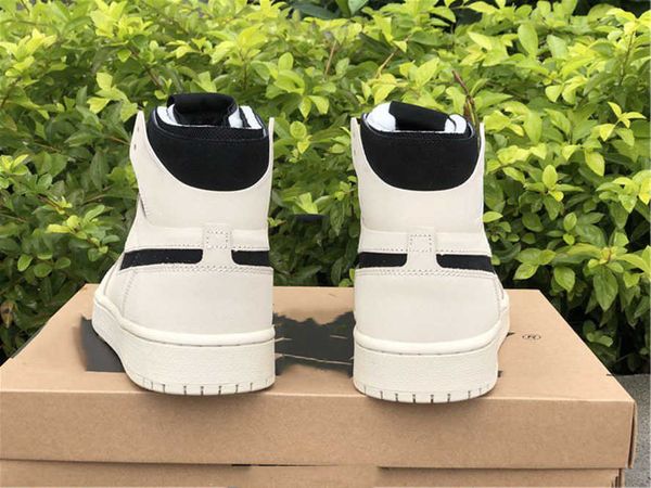 genuine jumpman 1 high men's and women's basketball shoes pearl milk tea color matching sports shoelace shoe box full size 36--47.
genuine jumpman 1 high men's and women's basketball shoes pearl milk tea color matching sports shoelace shoe box full size 36--47.