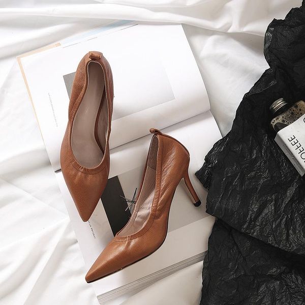 dress shoes 2021 summer leather pointed light mouth thin heel brown for women's in spring, Black
dress shoes 2021 summer leather pointed light mouth thin heel brown for women's in spring, Black