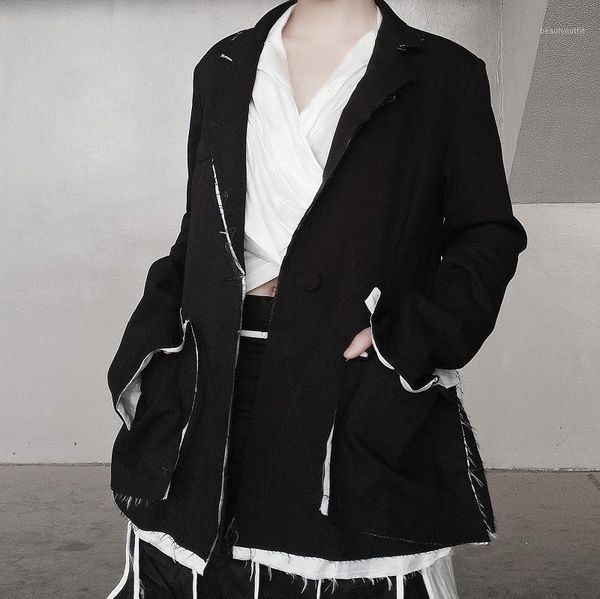 women's suits & blazers a black woman in small suit with irregular fur-trimmed edges for spring and autumn 2021, White;black
women's suits & blazers a black woman in small suit with irregular fur-trimmed edges for spring and autumn 2021, White;black