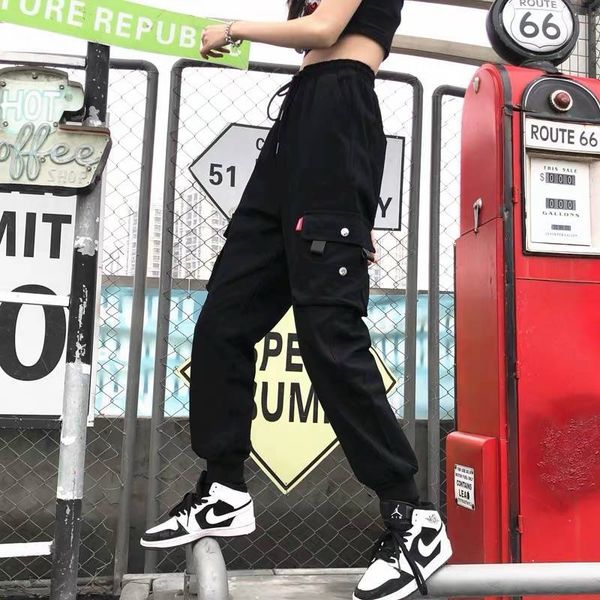 2021 new de carga preta das mulheres moda bolsos retalhos hippie engraado streetwear cintura calas meninas q31s, Black;white
2021 new de carga preta das mulheres moda bolsos retalhos hippie engraado streetwear cintura calas meninas q31s, Black;white