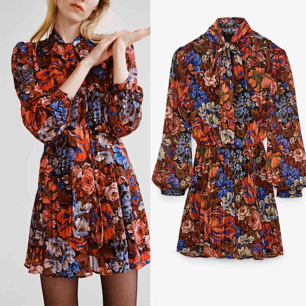 za women vintage pleat print mini dress 2020 female elegant long sleeve metallic thread floral party dresses bow lined vestidos x0521, Black;gray
za women vintage pleat print mini dress 2020 female elegant long sleeve metallic thread floral party dresses bow lined vestidos x0521, Black;gray