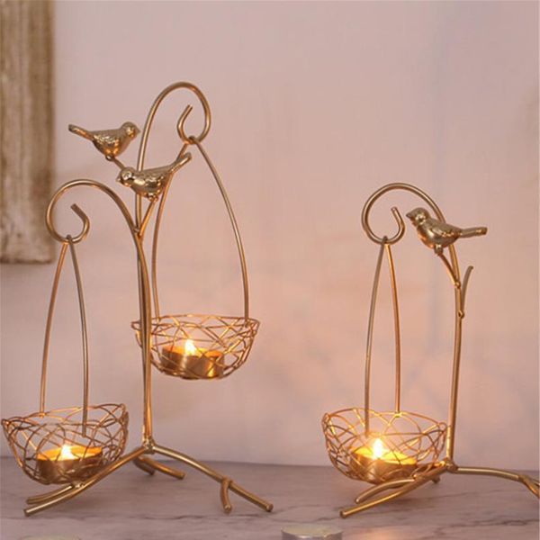 2021 new creative candlestick dining table decoration bird leaf candle holders romantic wedding props qyleno
2021 new creative candlestick dining table decoration bird leaf candle holders romantic wedding props qyleno