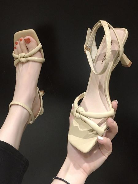 sandals retro woman shoes stiletto heels buckle strap open toe suit female beige 2021 summer original clear high peep fashion gi, Black
sandals retro woman shoes stiletto heels buckle strap open toe suit female beige 2021 summer original clear high peep fashion gi, Black