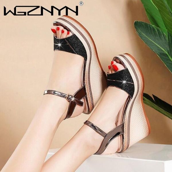 new brand designer fashion women's sandals summer fish mouth muffin platform high heels casual slippers womens shoes 2021, Black
new brand designer fashion women's sandals summer fish mouth muffin platform high heels casual slippers womens shoes 2021, Black