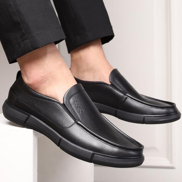 dress shoes 2021 men's genuine leather cow soft anti-slip rubber loafers man casual real men, Black
dress shoes 2021 men's genuine leather cow soft anti-slip rubber loafers man casual real men, Black