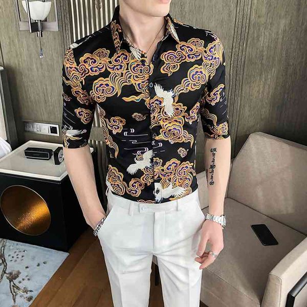luxury printed shirts men half sleeve casual shirt slim fit streetwear social party nightclub male clothing chemise homme 210527, White;black
luxury printed shirts men half sleeve casual shirt slim fit streetwear social party nightclub male clothing chemise homme 210527, White;black